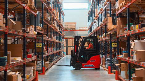 Lifttek Logistiikka.